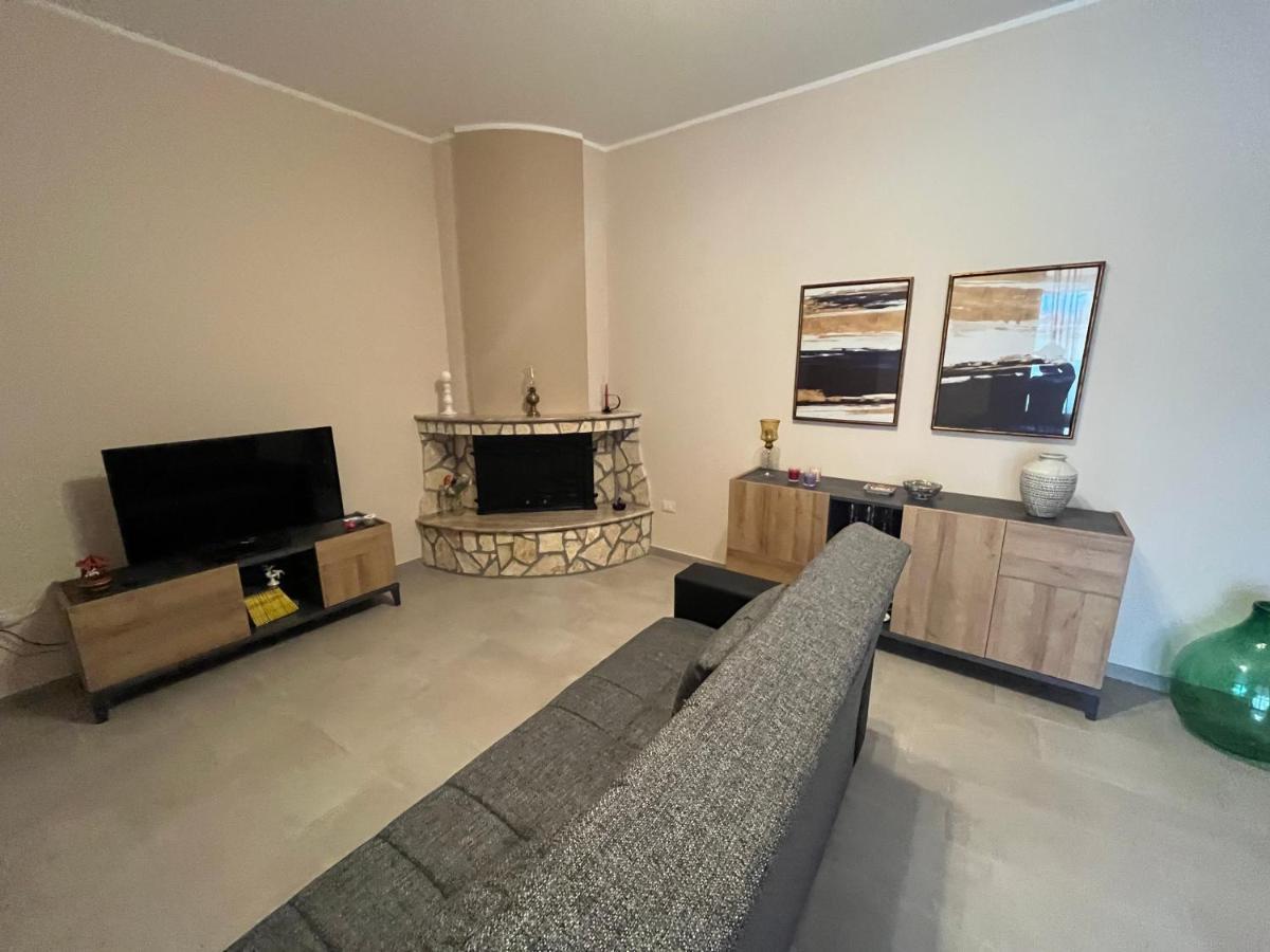 Nespolilla Villa Петрозино Екстериор снимка