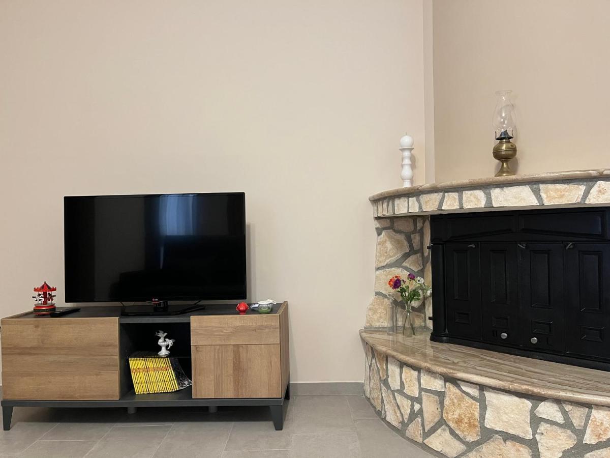 Nespolilla Villa Петрозино Екстериор снимка